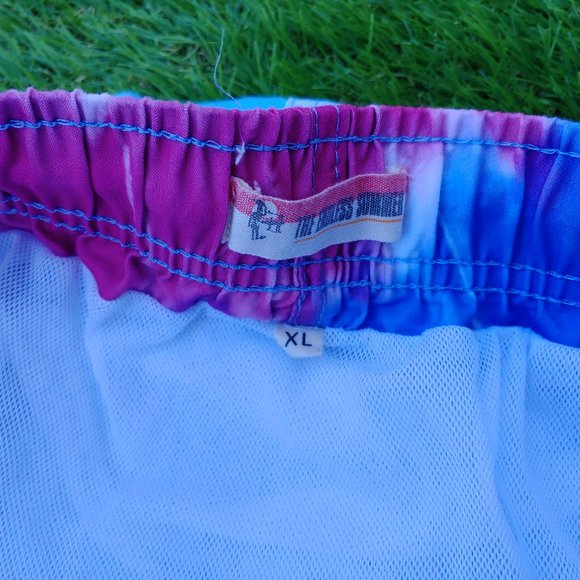 Excellent Used Condition Men's ENDLESS SUMMER Blue Tie Dye Board Shorts Size XL - Picture 10 of 12